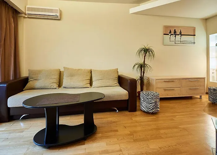 Home Hotel Apartments In Pecherskiy Area