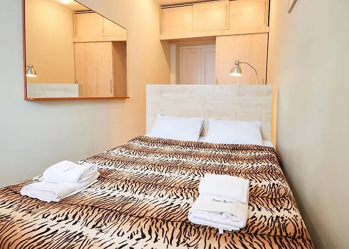 Home Hotel Apartments In Pecherskiy Area